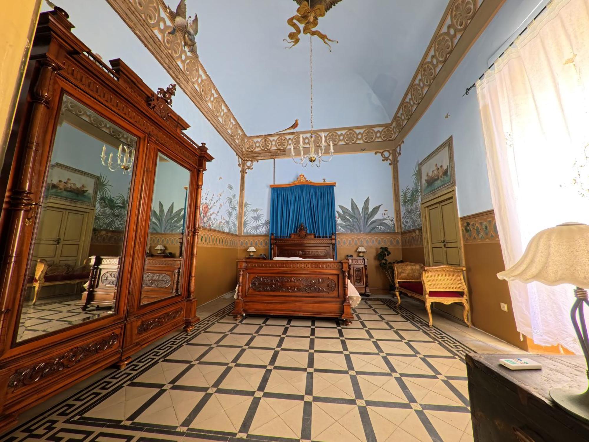 Palazzo Framarino Dei Malatesta - Noble Floor - XIV Century Giovinazzo Ngoại thất bức ảnh