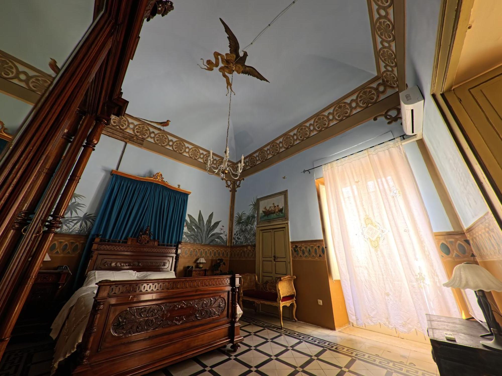 Palazzo Framarino Dei Malatesta - Noble Floor - XIV Century Giovinazzo Ngoại thất bức ảnh