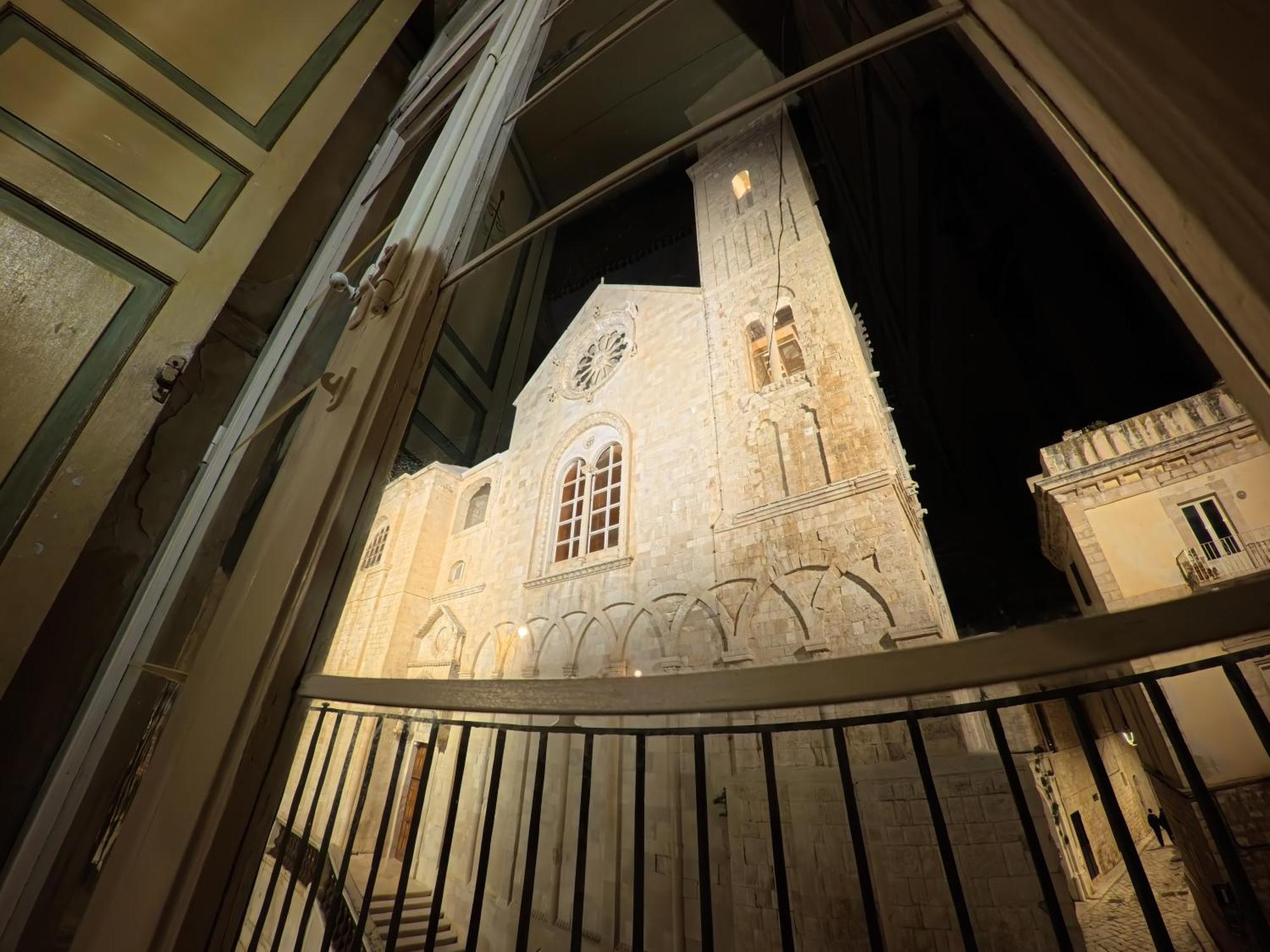 Palazzo Framarino Dei Malatesta - Noble Floor - XIV Century Giovinazzo Ngoại thất bức ảnh